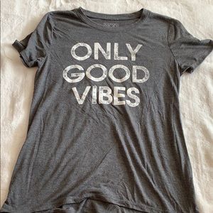 T-shirt w/wording on the front